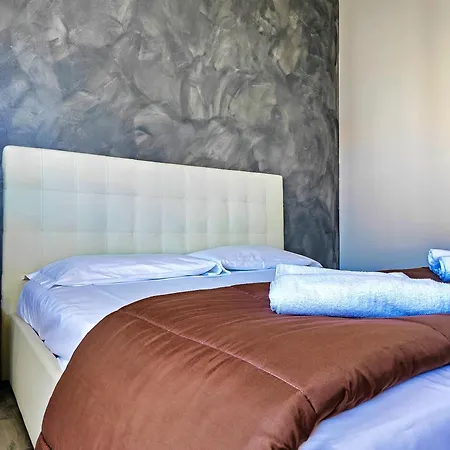 Etnapartment 2 * Giardini Naxos